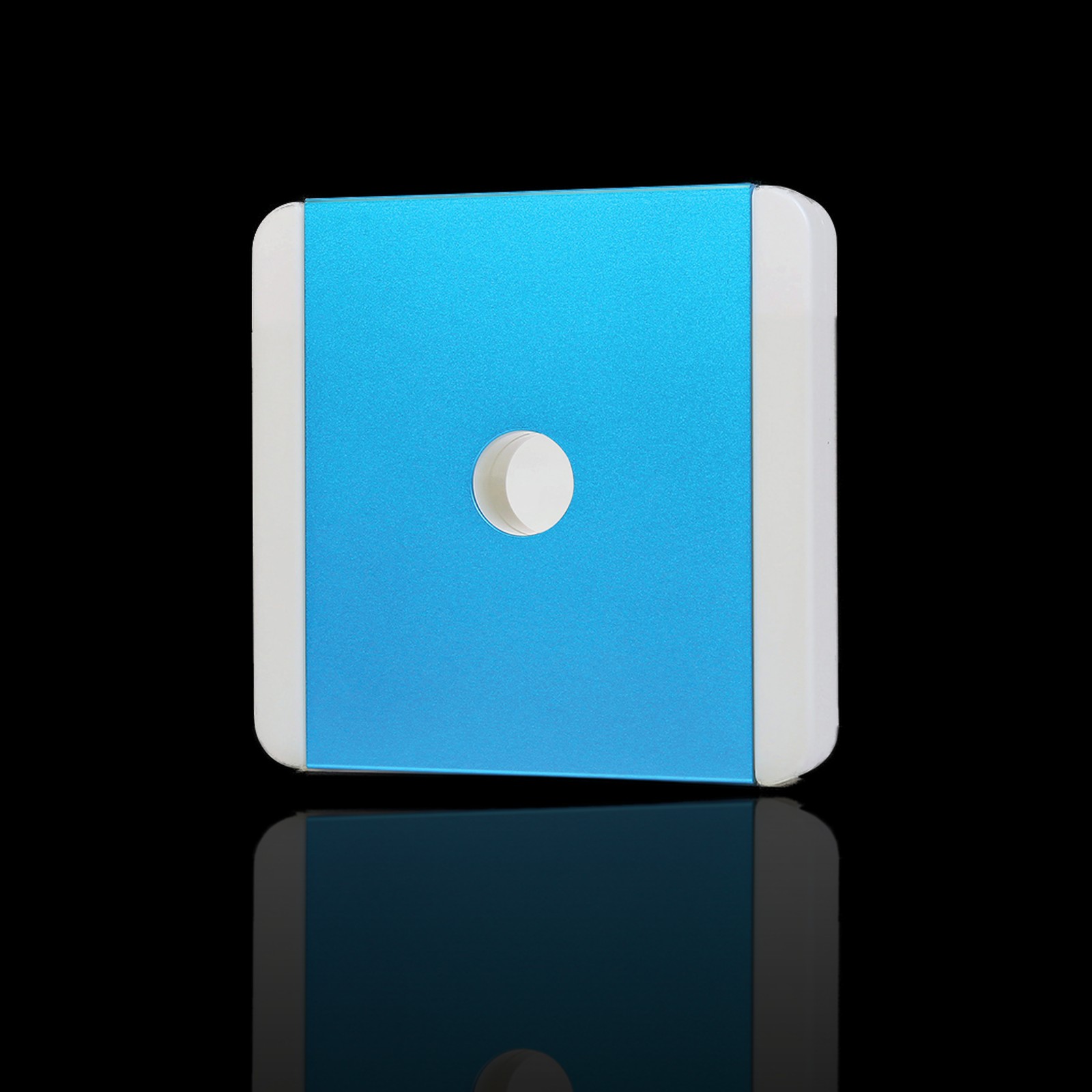 C1 Pro cold cell on black